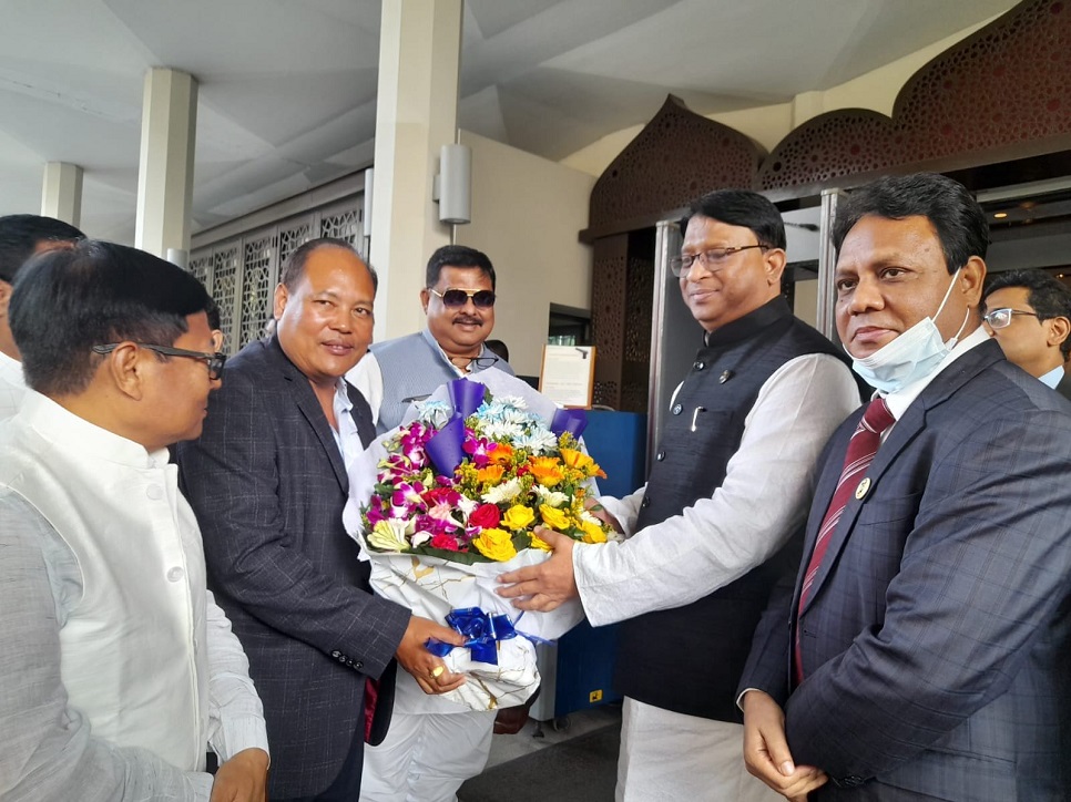 55-member Assam delegation in Dhaka

