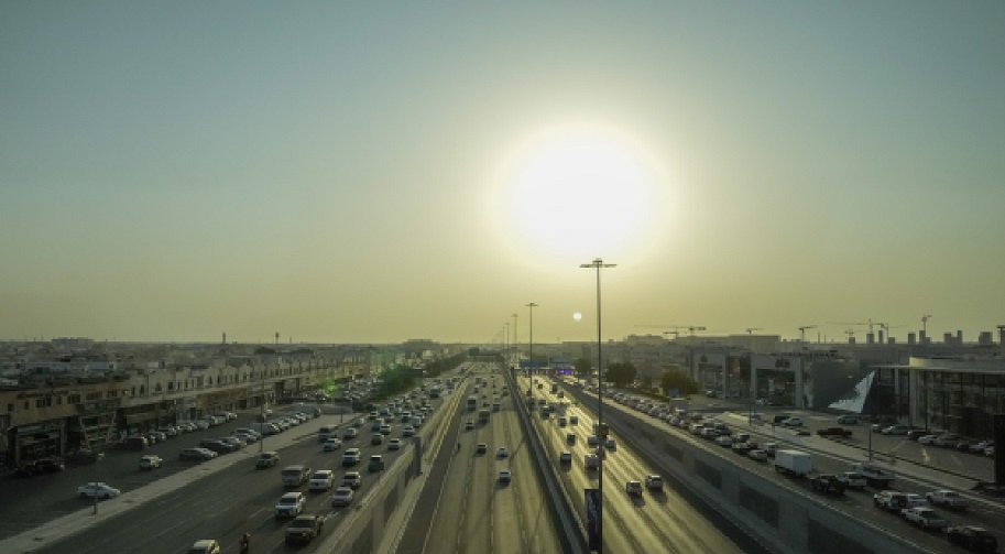 Energy-rich Qatar faces fast-rising climate risks at home