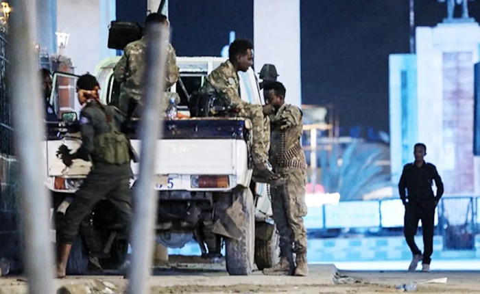 Four dead in hotel siege in Somali capital: security agency