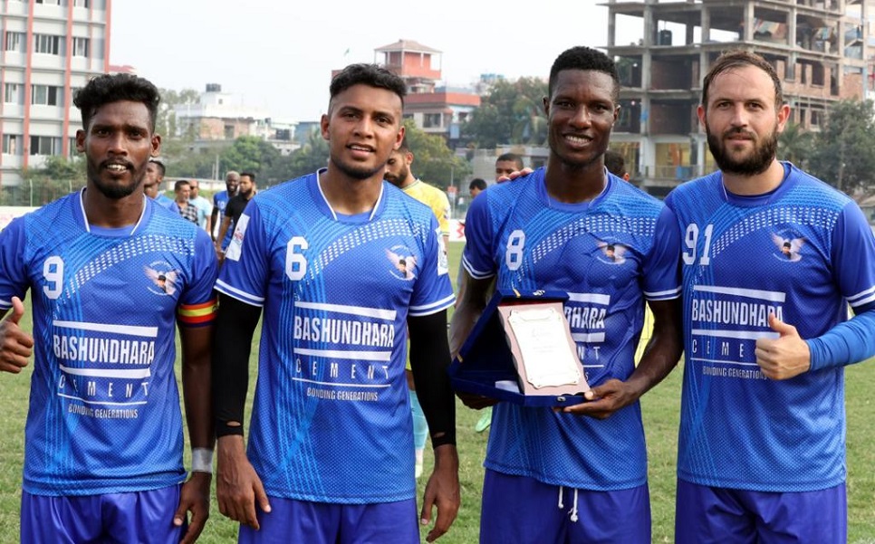Sheikh Russel reach Independence Cup final beating champions Abahani 3-2 (updated)


