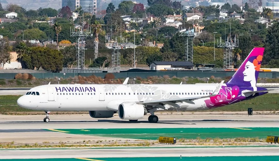 Turbulence injures dozens on Hawaiian Airlines flight