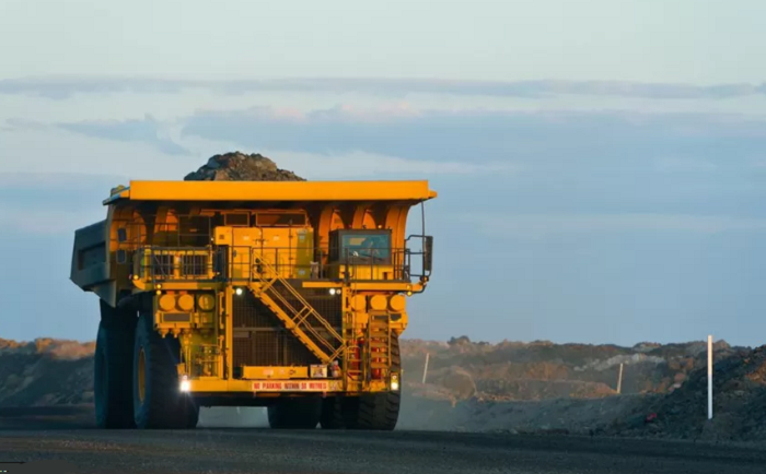 Australia blocks coal mine to protect Great Barrier Reef