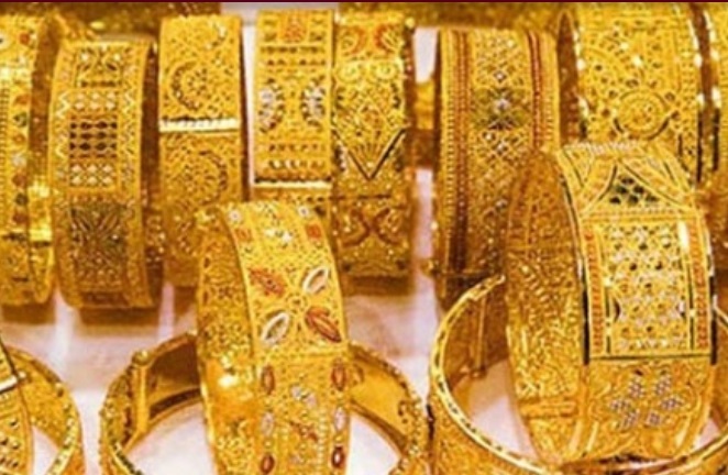 Gold price inflates by Tk 7,698 per bhori