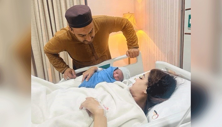 Actress Mahia Mahi blessed with a baby boy