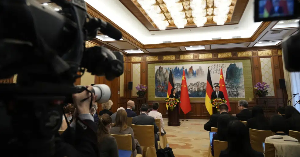 China vows not to sell arms to any party in Ukraine war
