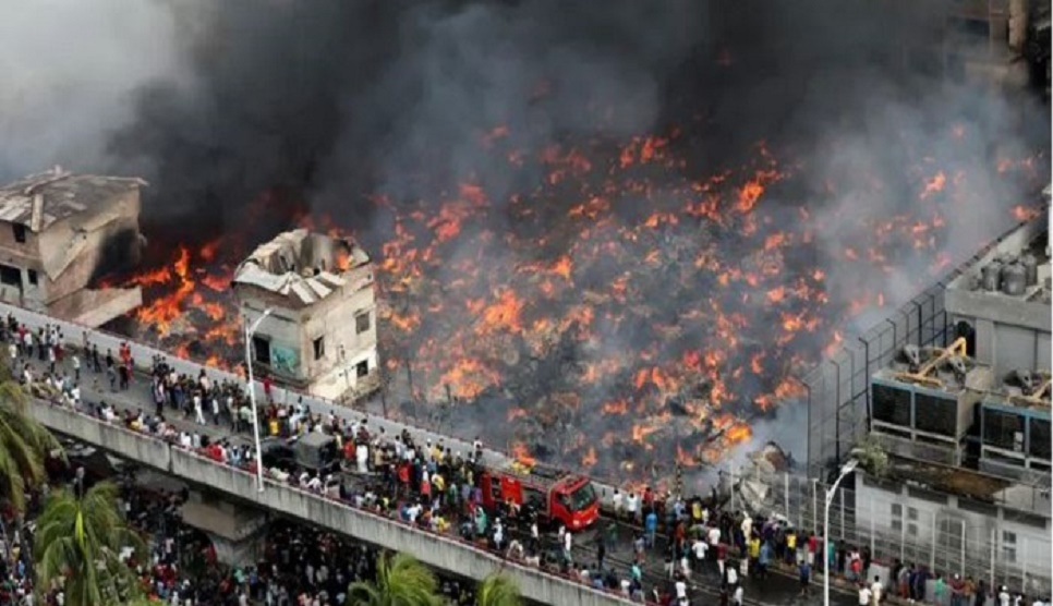 Bangabazar fire still shrouded in mystery