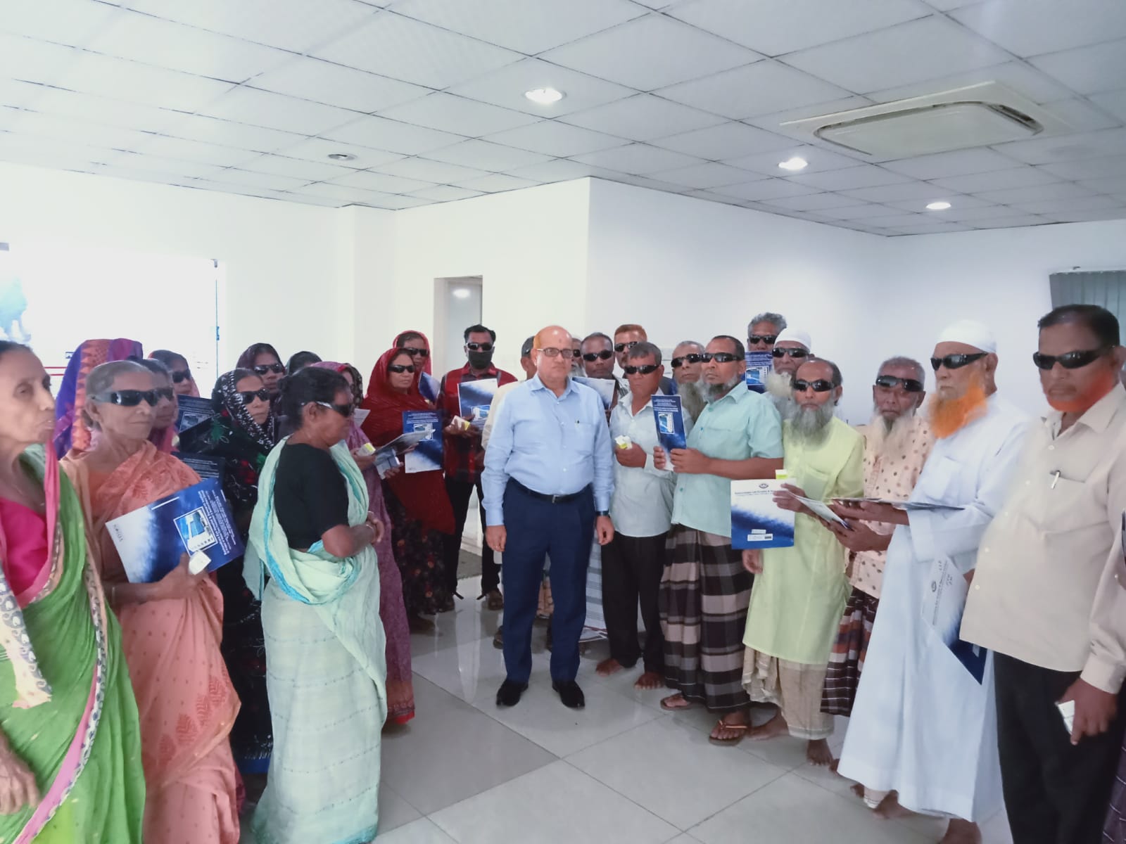 38 poor patients return home with renewed vision after surgery in BEHRI