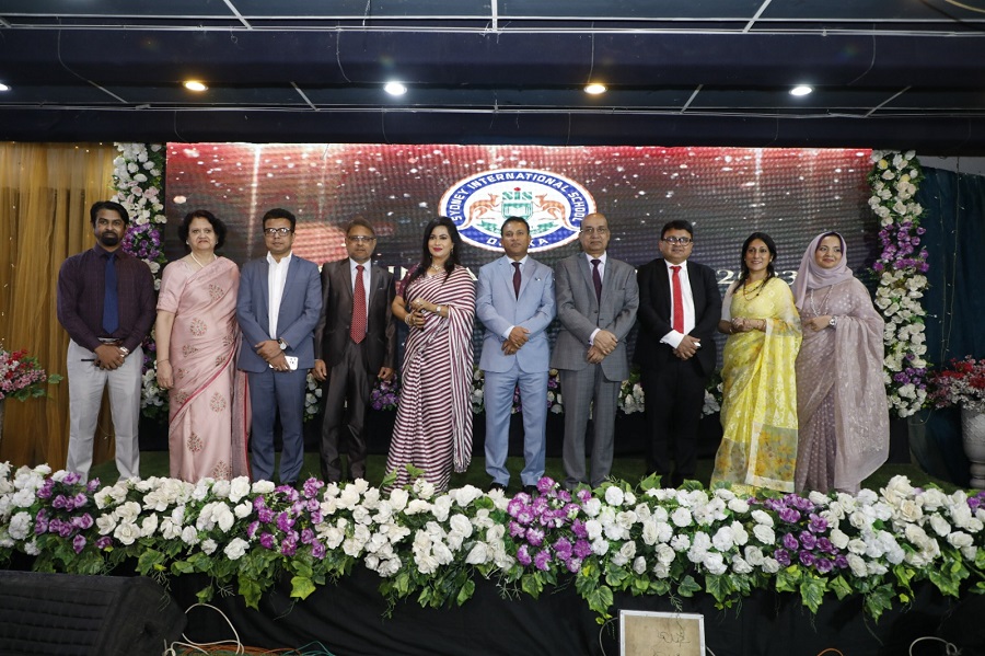 English medium school students should remember the spirit of country and liberation war: Justice Jahangir Hossain