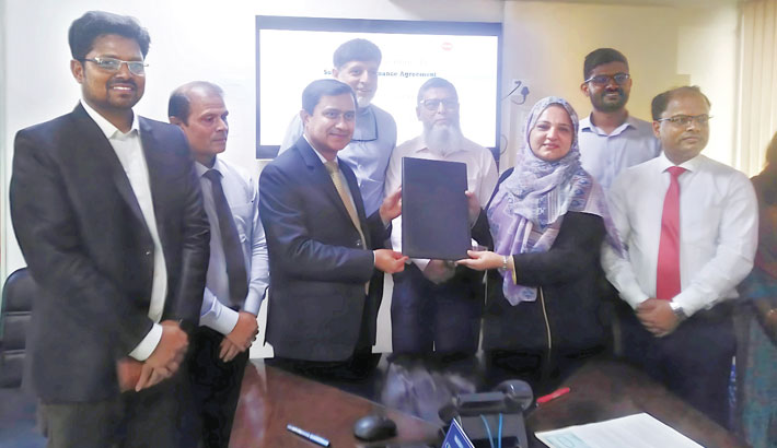 Momin Rakub PRAN Dairy signs deal with RAKUB