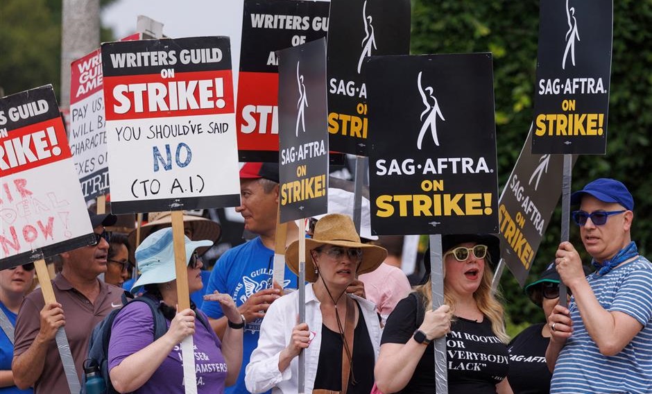 Hollywood strike forces Venice fest to switch opening film