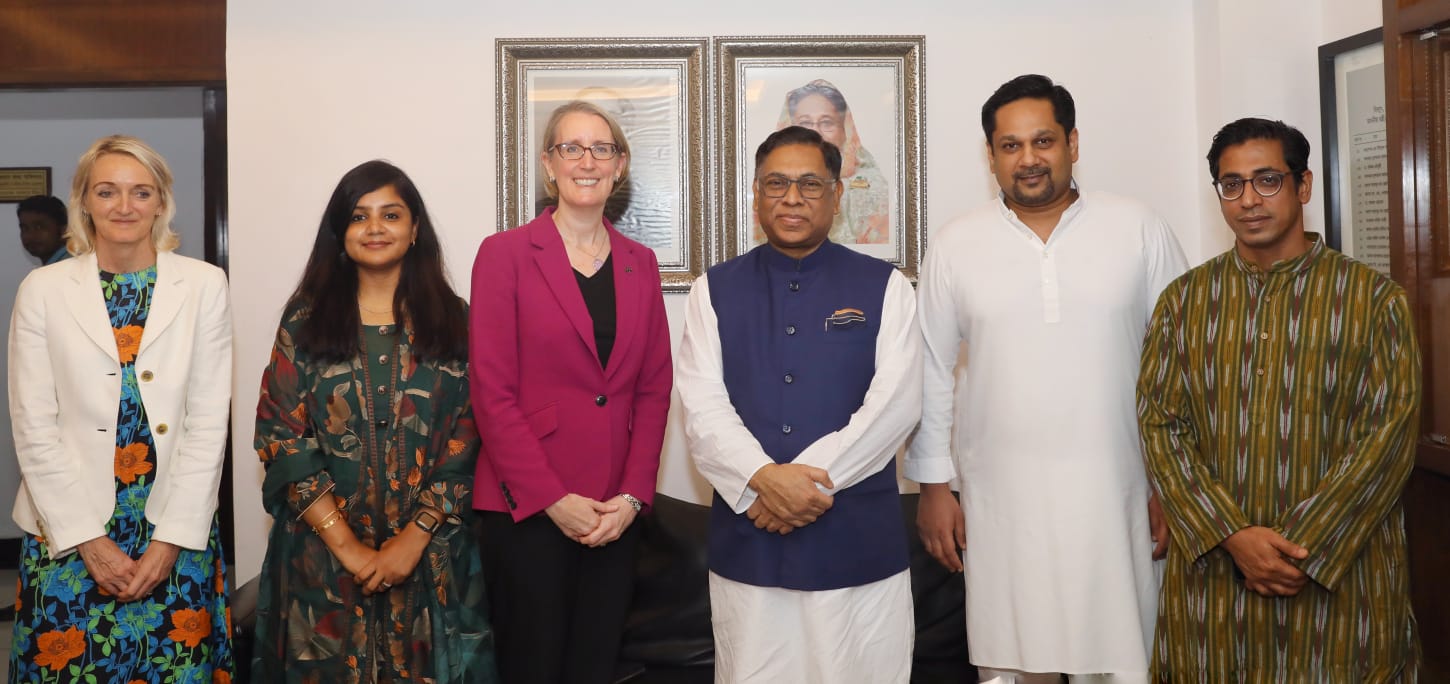 British envoy calls on Nasrul Hamid

