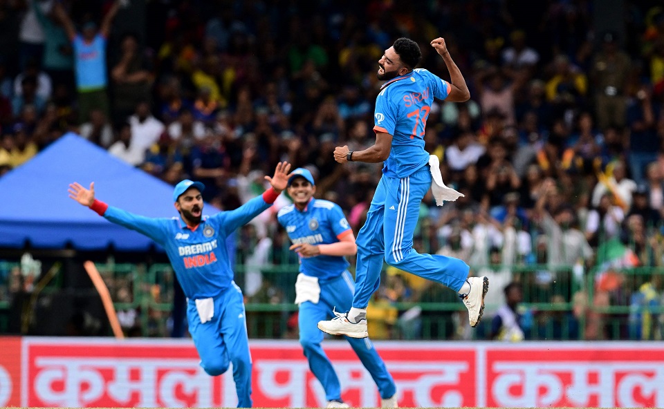 Sri Lanka in tatters at 40-8 in Asia Cup final against India