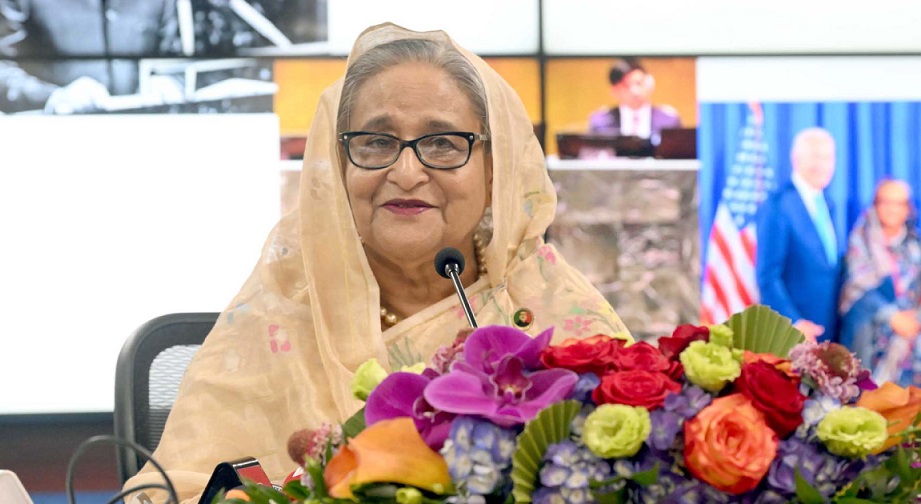 PM leaves New York for Washington
