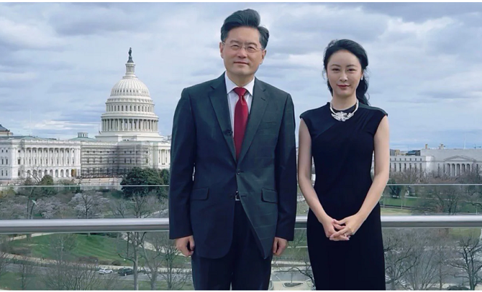 China’s ousted foreign minister had an affair with TV host