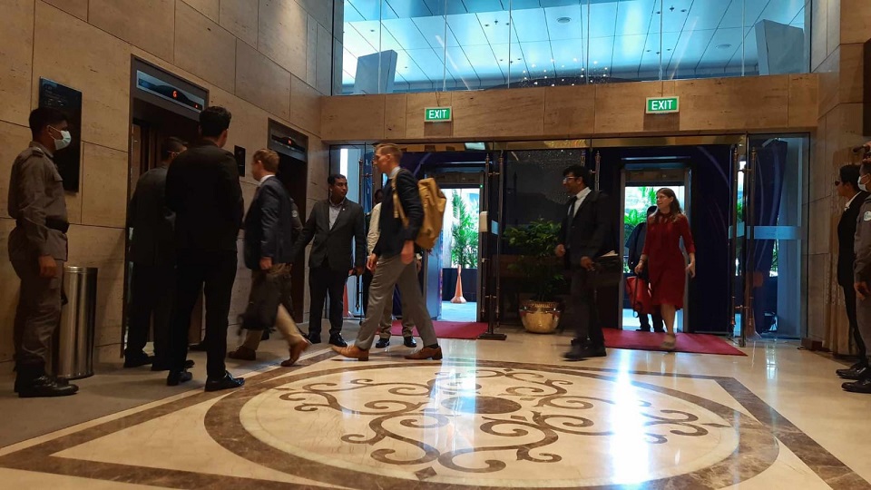 IRI and NDI pre-election assessment mission holds meeting with AL delegation
