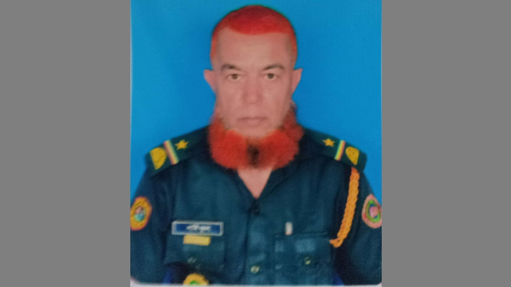 Chief of prison guard held with 300 yaba tablets