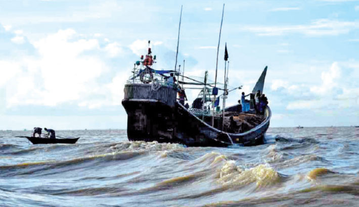 13 fishermen remain missing for 6 days in Bay of Bengal