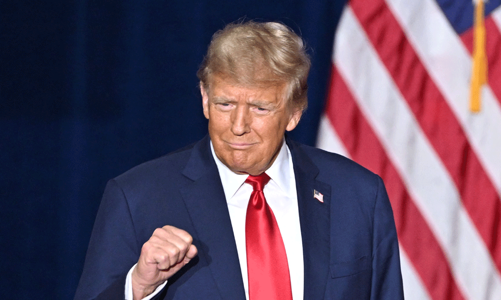 Trump passes major US election test with win in Iowa