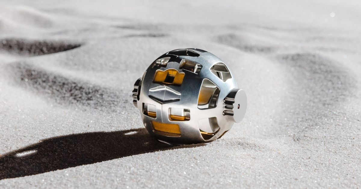 Japan's 'Moon Sniper' attempts historic lunar landing