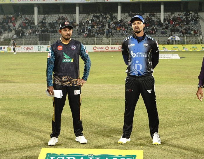 Dhaka elect to bowl against Rangpur