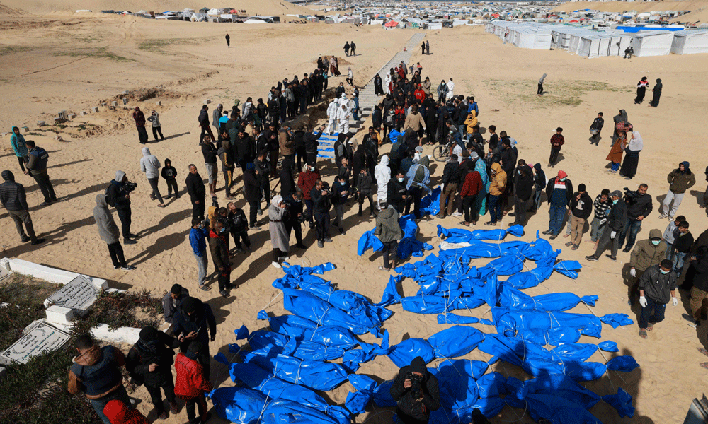 Israel floods Hamas attack tunnels, as mediators press for truce