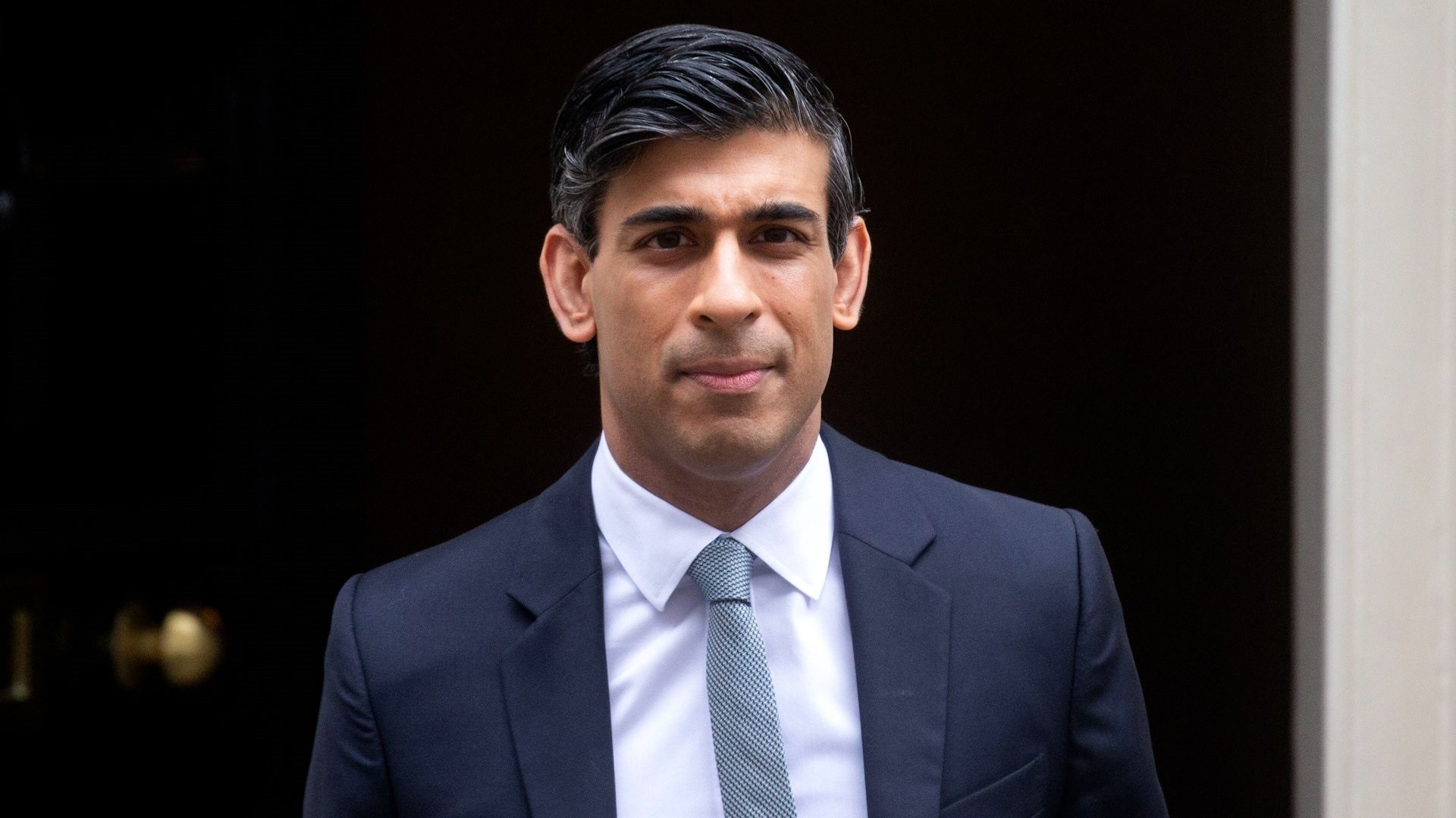 UK PM commits to strengthen economic, security partnership with Bangladesh