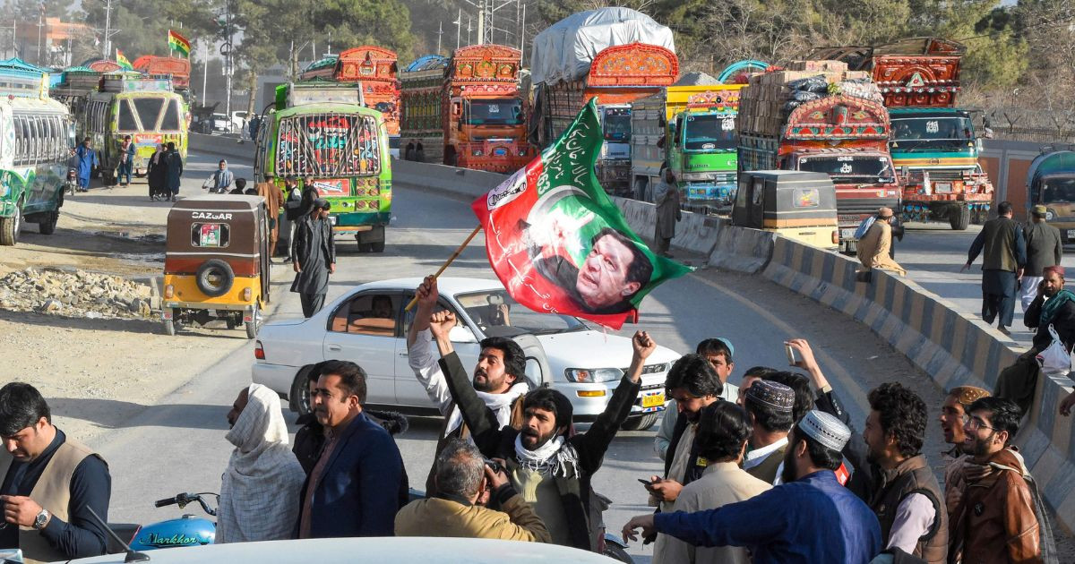 Pakistan's premier defends delay in releasing election results