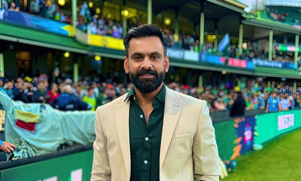 Hafeez out as Pakistan national cricket team director