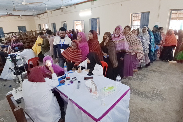 Bancharampur people get free eye treatment