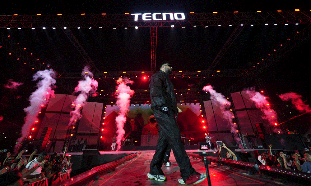 Badshah pays live tribute to Bailey Road fire victims