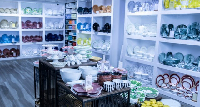 Porcelaina brings up to 60% discount