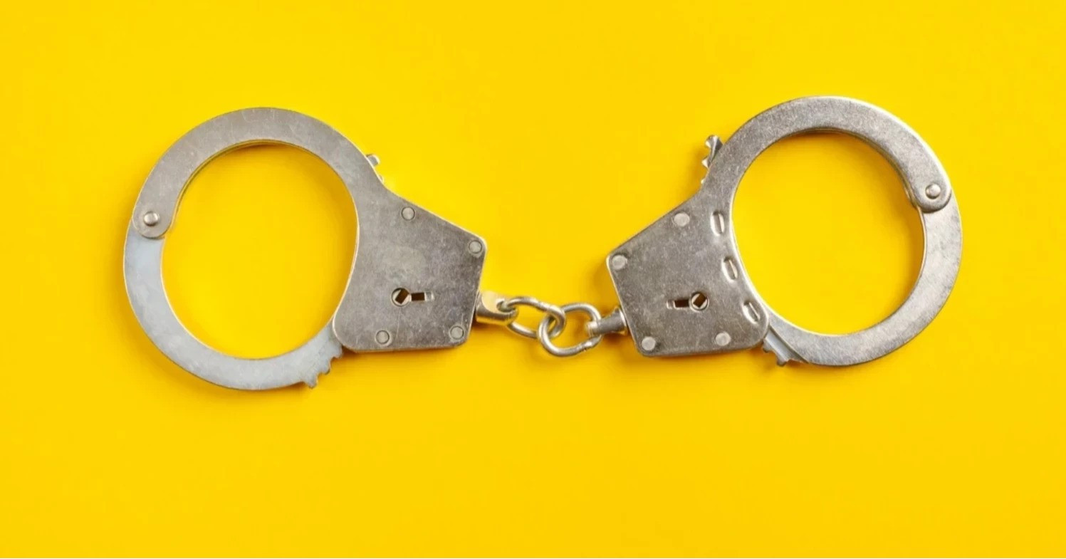 6 policemen suspended over looting of Tk3.5cr from freelancer