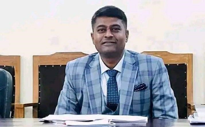 Accused teacher in JnU student Fairuz's suicide note releases statement