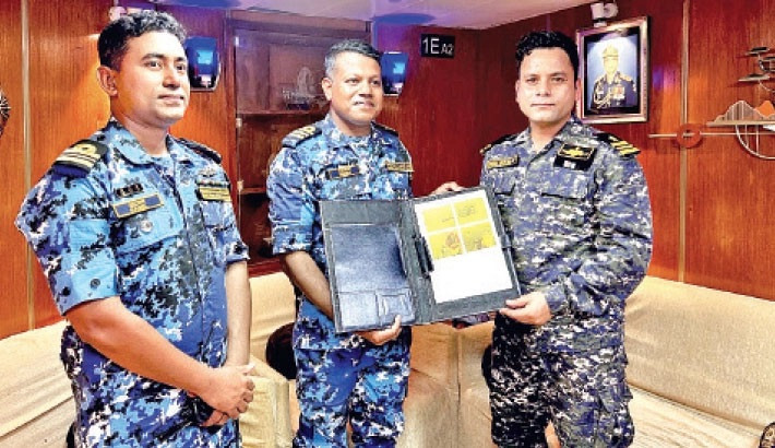 Indian Coast Guard saves 27 Bangladeshi fishermen