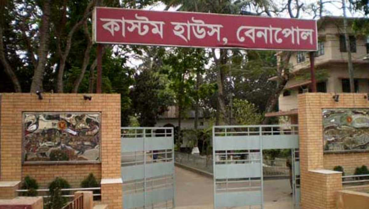 Export-import resumes through Benapole port