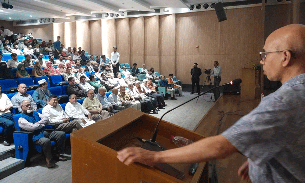 Interactive session on exercise and mental health by Dr. Taher Saif at UAP