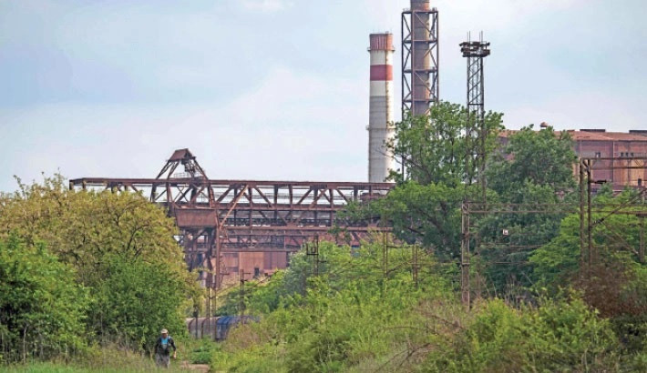 Chinese mill blamed for turning Serbia village red with pollution