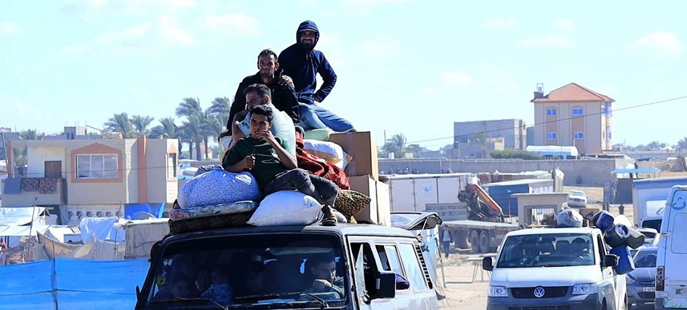 Journey into the unknown: Thousands of Gazan families flee Rafah