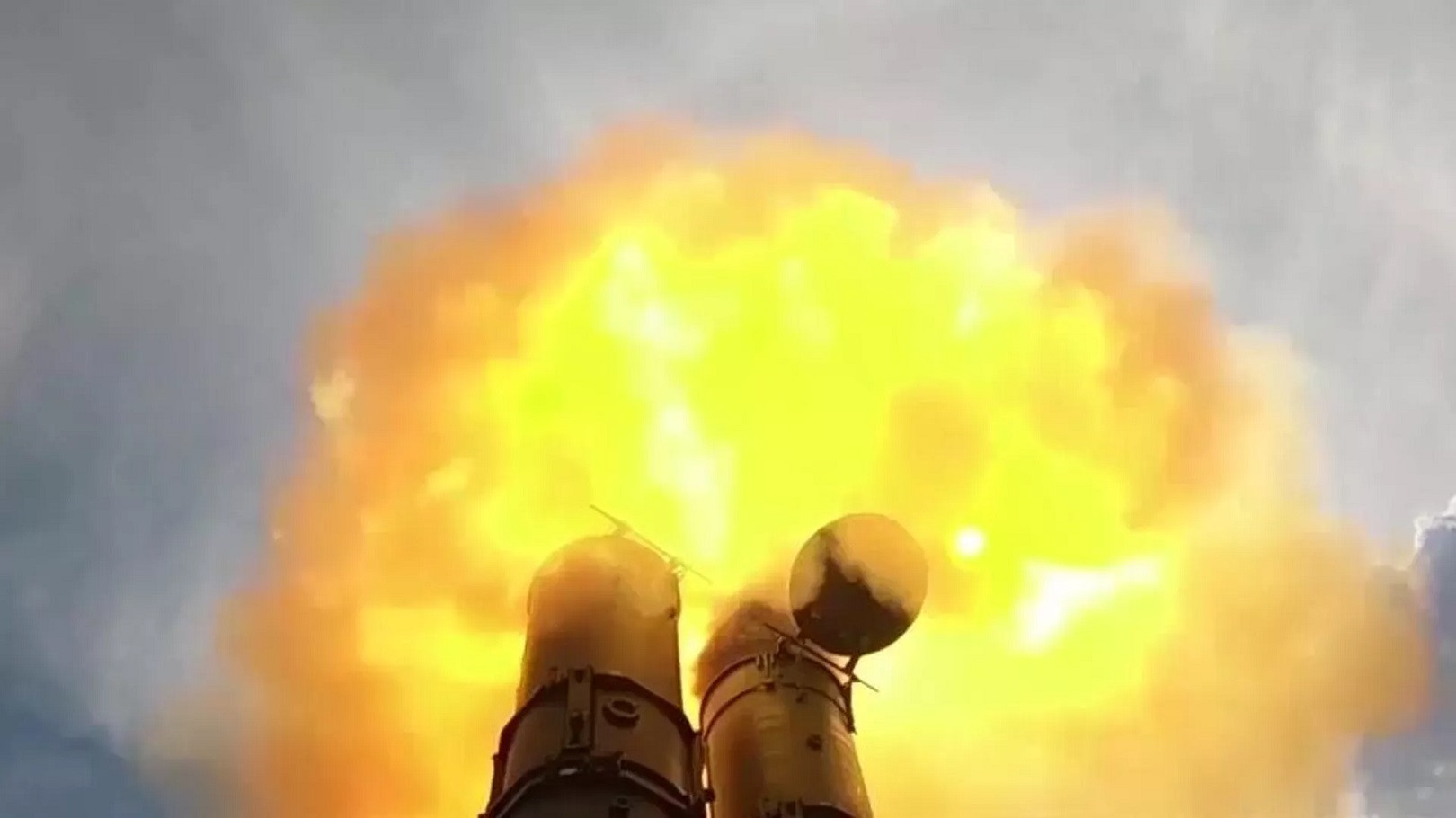 Russia launches 28 group strikes on Ukraine in past week