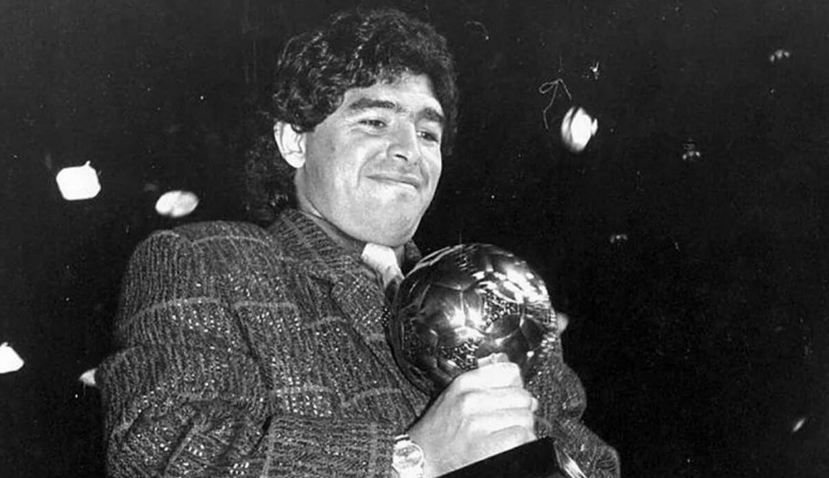 Maradona's heirs fail to block 1986 World Cup 'Golden Ball' trophy sale