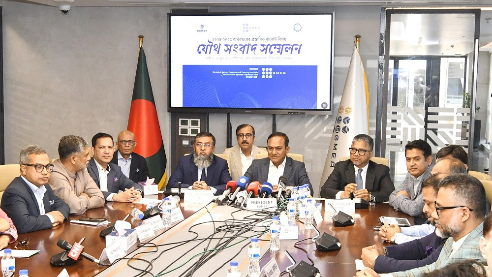 BGMEA, BKMEA, BTMA disappointed with imposing 1% tax at source