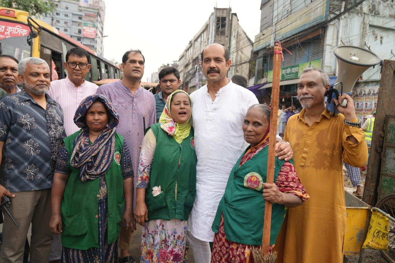 Eid waste removal begins in Dhaka north and south city corporations