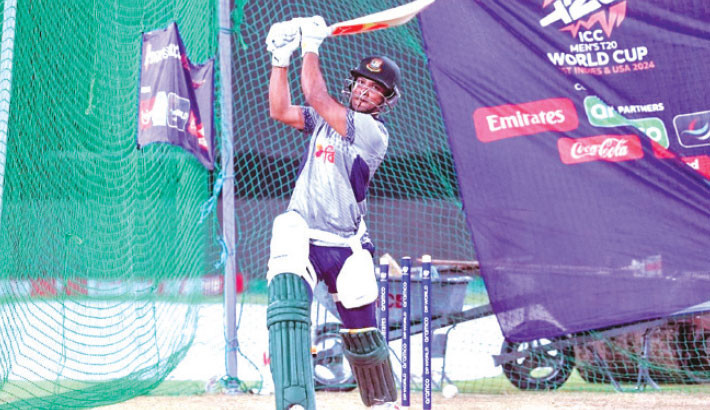 Will Shakib call the shots?