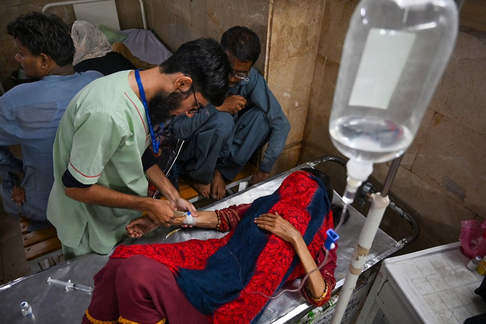 Deaths hit 560 in six days amid Karachi heat wave