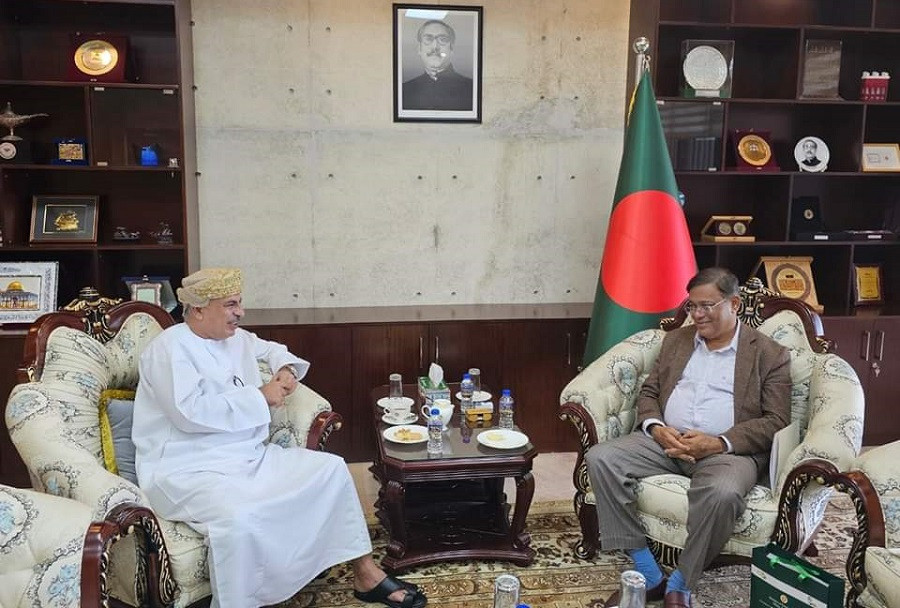 Temporary ban on Bangladeshi workers apolitical and under review: Oman ambassador