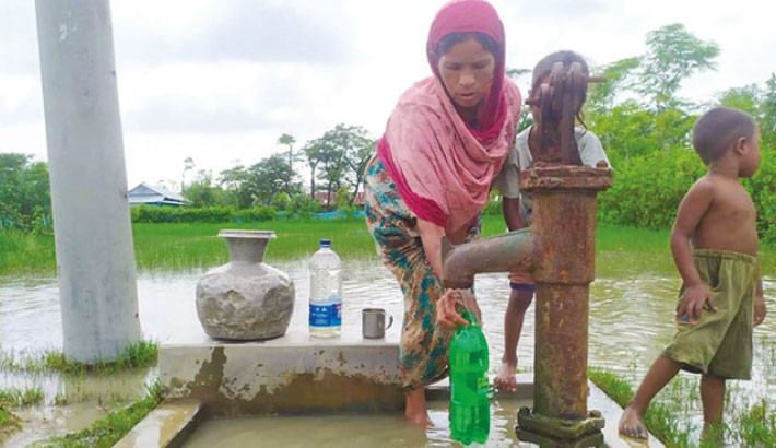 Sufferings mount in flood-hit areas