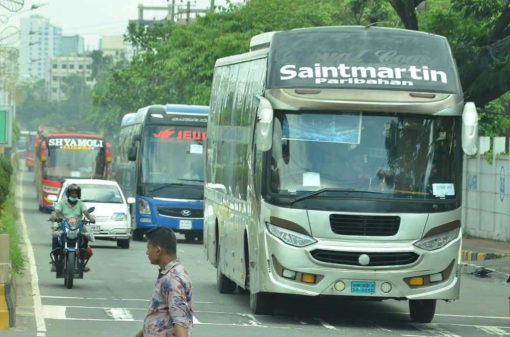 Inter-city buses resume op on limited scale