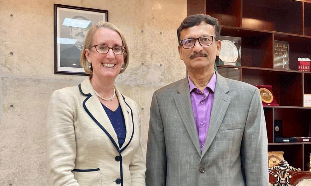 British High Commissioner reiterates support for interim govt