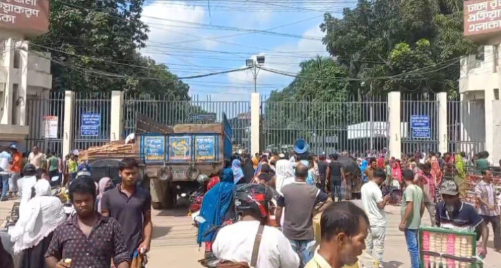 40 RMG factories in Ashulia closed today amid unrest despite BGMEA’s efforts