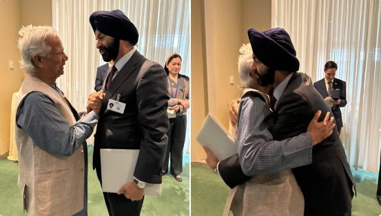 Yunus exchanges greetings with World Bank President